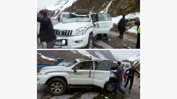 واژگونی خودروی پرادو در جاده هراز +عکس