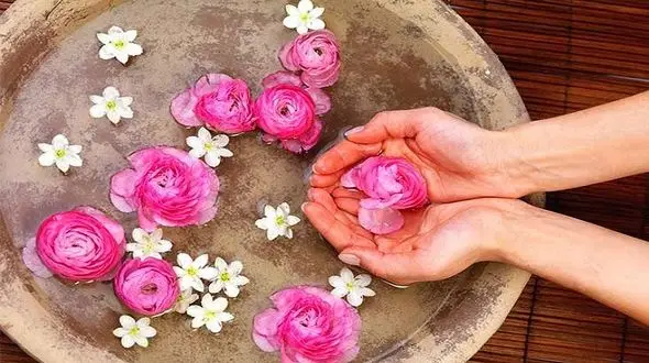 ماده ای خوشبو که با پیری پوست مبارزه می کند