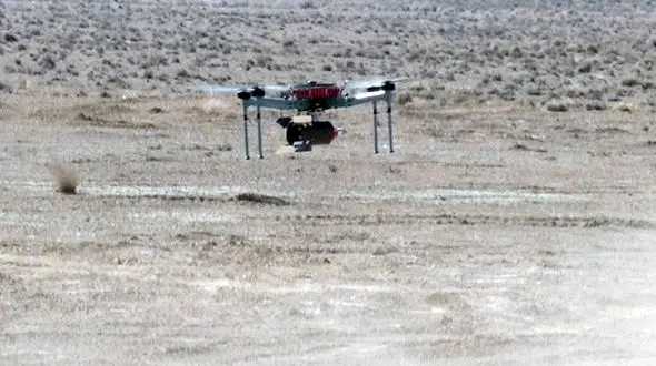 رونمایی از بمب افکن هوشمند که قابلیت حمل ۶ بمب سیمرغ دارد