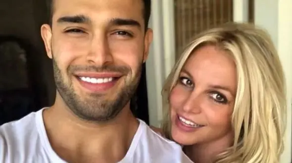 عکس زن اول سام اصغری لو رفت ! / بریتنی یا مایرا کدام جذابترند + عکس ها