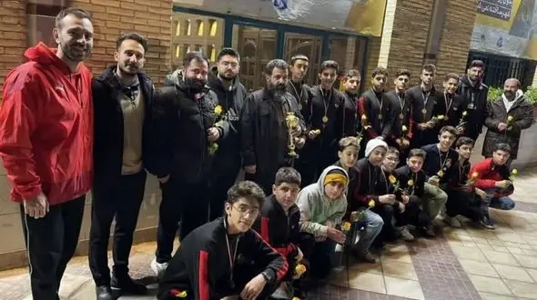 قهرمانی تیم اصفهان در لیگ واترپلو زیر 14 سال