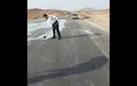فیلم / اتوبان تهران قم شیشه ای شد / ماموران پلیس راه آستین بالا زدند تا اتوبان را جارو کنند
