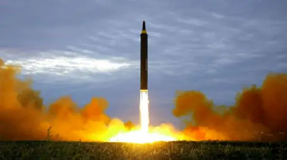 آیا ایران محرمانه به کره شمالی بمب اتم داده است؟