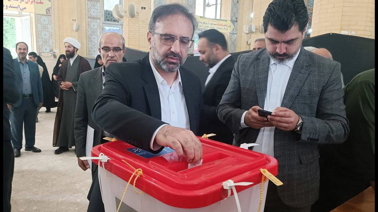 مشارکت رئیس کل دادگستری استان البرز در دومین مرحله انتخابات ریاست جمهوری چهاردهم