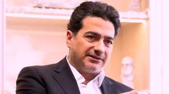 دانلود آهنگ عاشق شدم من در زندگانی بر جان زد آتش عشق نهانی / با صدای بهشتی همایون شجریان