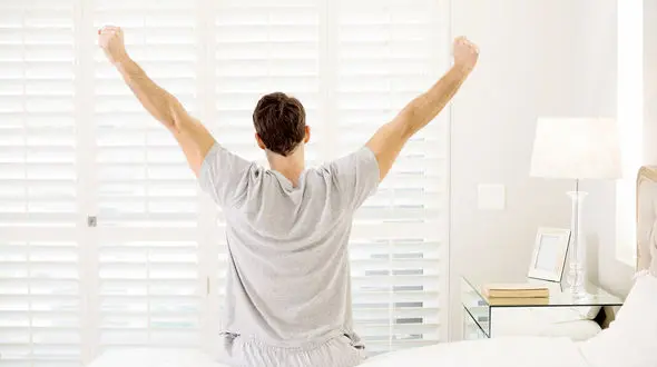 چه کنیم تا سحرخیز شویم؟ / این 5 راه معجزه می کند