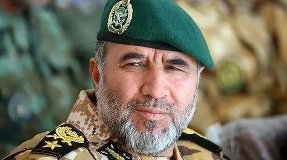 فرمانده نیروی زمینی ارتش:
در آینده هم دست ما روی ماشه است
