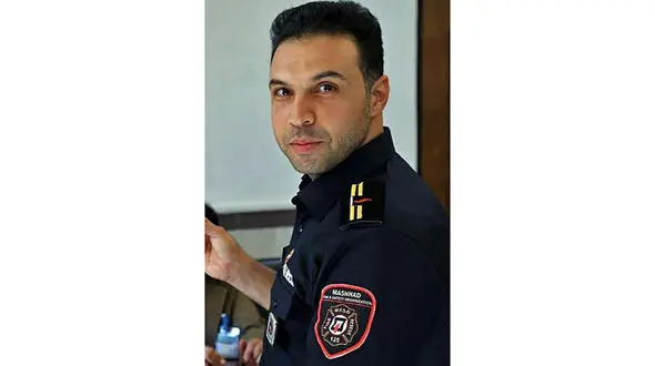 آتش نشان مشهدی آسمانی شد + عکس 