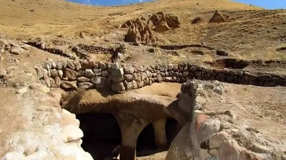 بزن بریم سفر / حیله‌ور اسکو؛ دستکندی قدیمی‌­تر از کندوان 