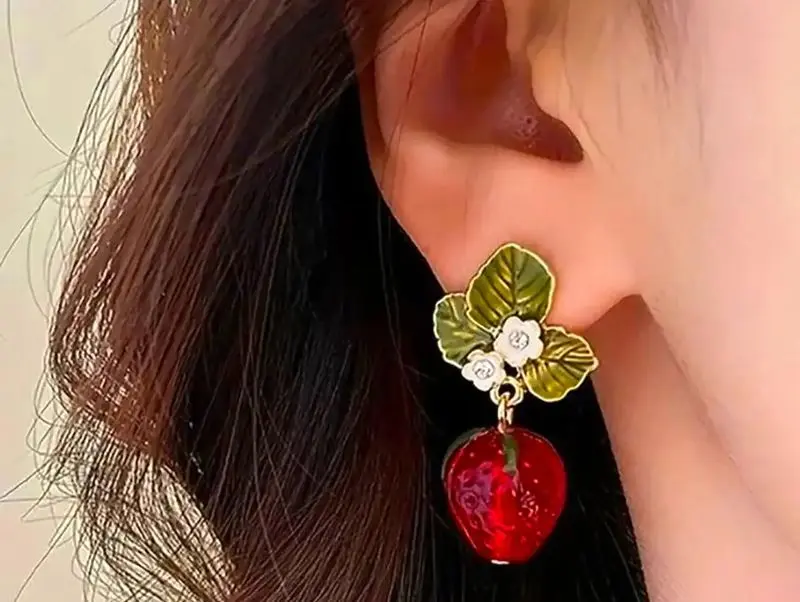 گوشواره طرح گل شیک