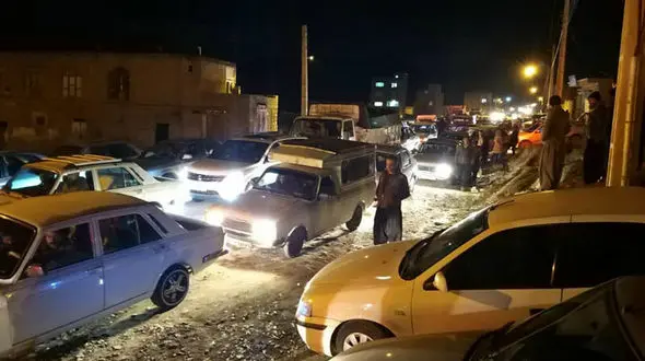 روایت شاهدان عینی از حادثه سقز / انفجاری درکار نبود/ مردم زیر دست و پا ماندند! + تصاویر