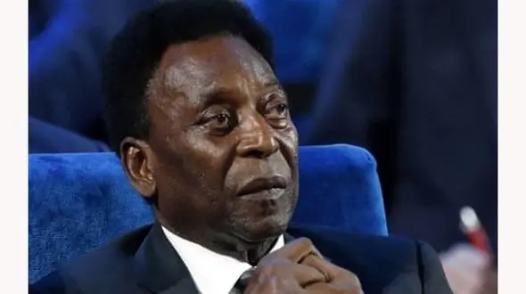 پله در بیمارستان بستری شد