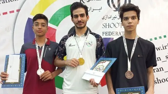 مرحله چهارم مسابقات تپانچه مردان| فروغی اول شد، جوهری‌خو دوم/ قهرمانی تمدن در رده نوجوانان و جوانان