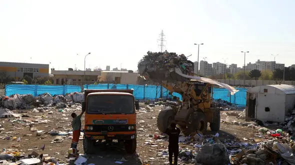 جمع آوری 29 تن خالص تفکیک پسماند غیر مجاز در منطقه 19 تهران