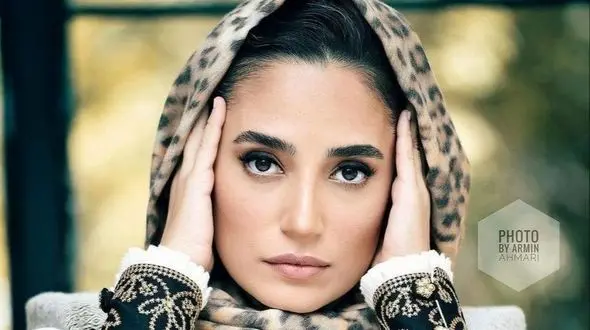 تغییر ظاهر نگار جواهریان به چشم آمد! با چتری و کتش شبیه دختربچه هاس!