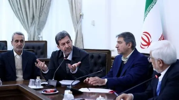 جلسه مشترک استاندار و نمایندگان اصفهان با معاون اول رئیس جمهور/تنش های آبی، فرونشست و ناترازی انرژی در صدر محورهای گفتگو