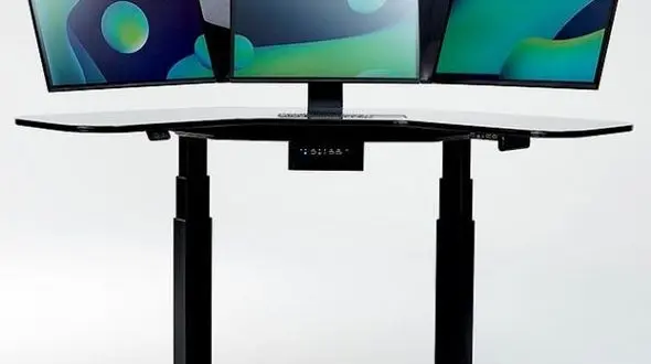 میز تحریر هوشمند با شارژر بی سیم ساخته شد