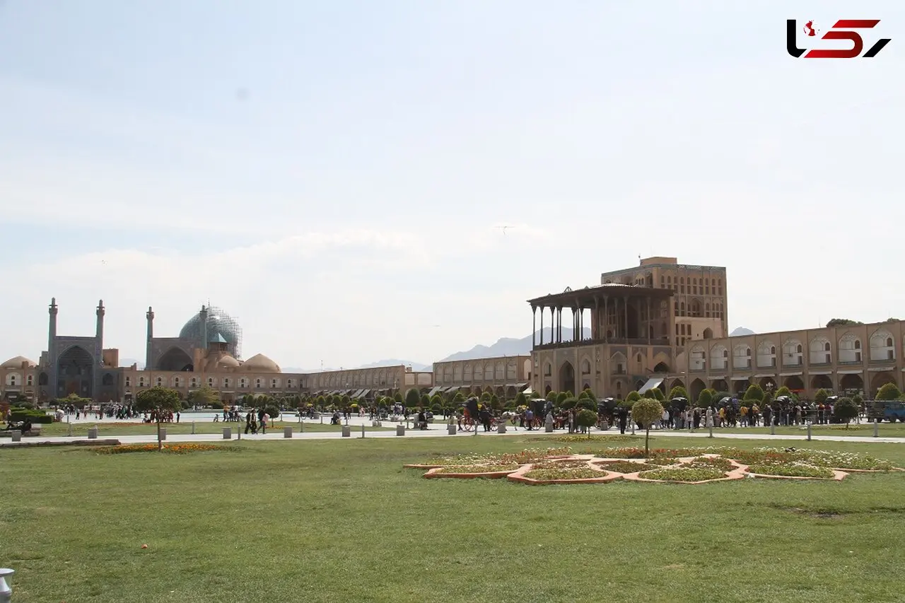 بازدید بیش از ۴۷۲ هزار گردشگر خارجی و داخلی از بناهای تاریخی اصفهان+آمار تفکیکی گردشگران