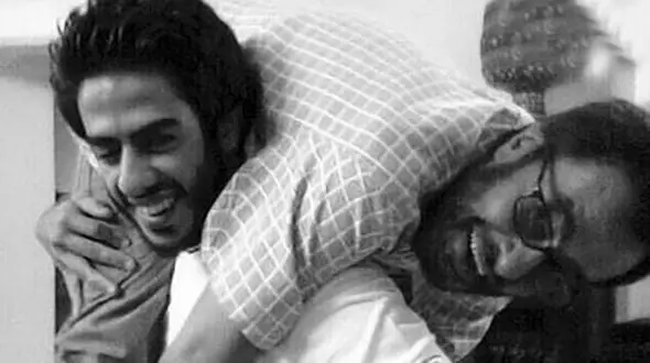 خسرو شکیبایی بردوش پوریا +عکس