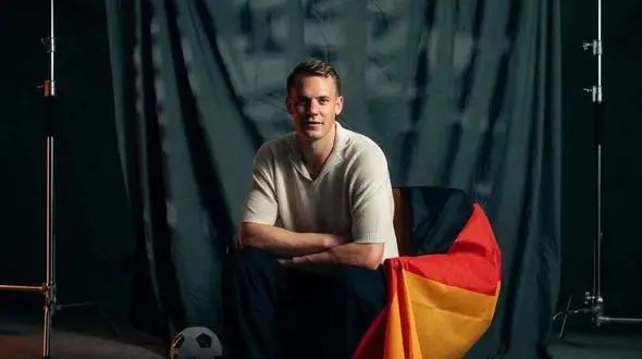 پیام خداحافظی مانوئل نویر پس از خداحافظی از تیم ملی