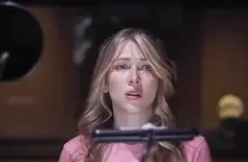 فیلم زنی عجیب که فقط جیغ می‌زند / درآمد باورنکردنی او همه را غافلگیر کرد