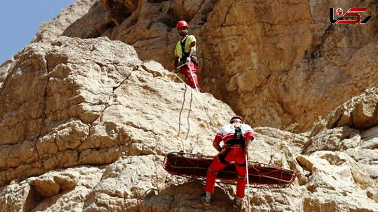 نجات کوهنورد گرفتار درکوه های هرسین