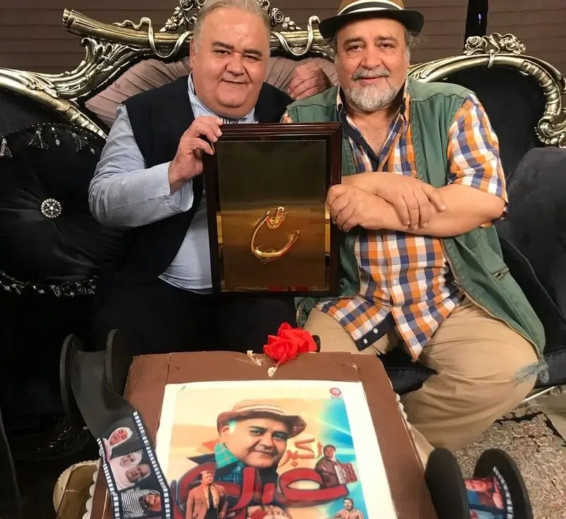 چیدمان منزل اکبر عبدی