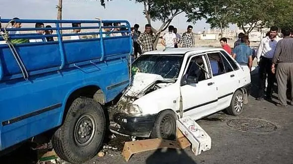 جان باختن یک نفر در تصادف پراید و وانت بار + عکس
