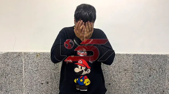 این جوان کلاه پوش کابوس دختران تهرانی بود ! + فیلم گفتگو با شبح  سوار بر موتور نارنجی رنگ !