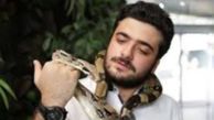 عکس سفر زمان /  «بهروز» (سریال بچه مهندس) در 20 سالگی در کنار «ترلان پروانه» در یک همایش 