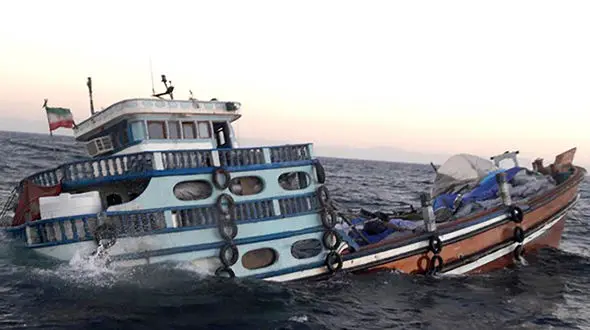 غرق شدن لنج باری  با 6 خدمه در مسیر دبی- گناوه