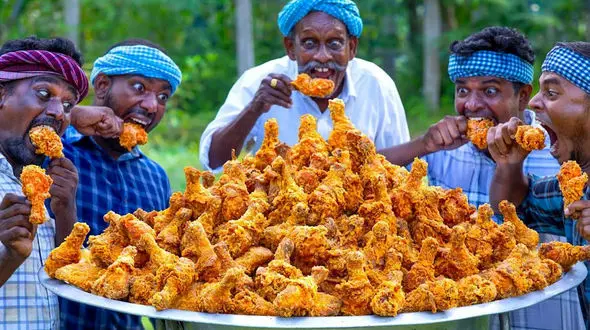 سوخاری رویایی با 500 ران مرغ در روستاهای هند / این فیلم جذاب را از دست ندهید!