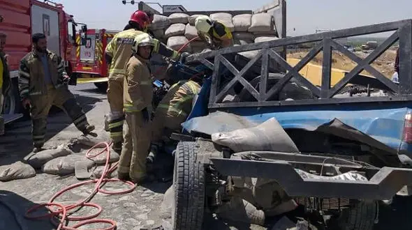 ۲کشته در تصادف امروز نیسان با کامیون در شهرری