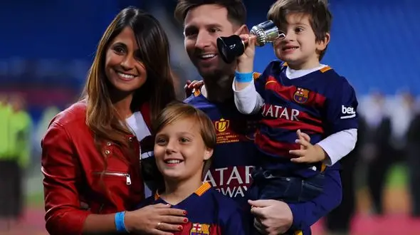 فوری/ دیدار لاپورتا با پدر لیونل مسی/ لئو می خواهد به بارسلونا برگردد + فیلم