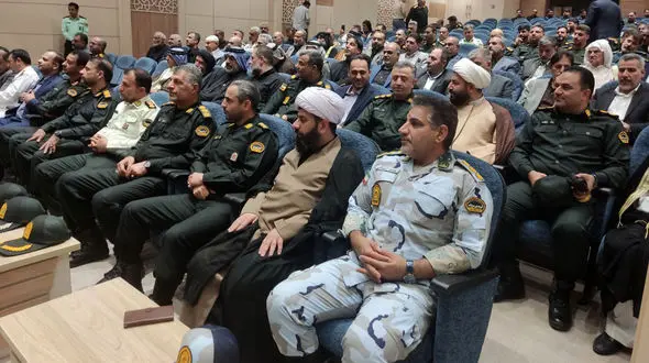 مراسم تودیع و معارفه فرمانده انتظامی آبادان برگزار شد + فیلم