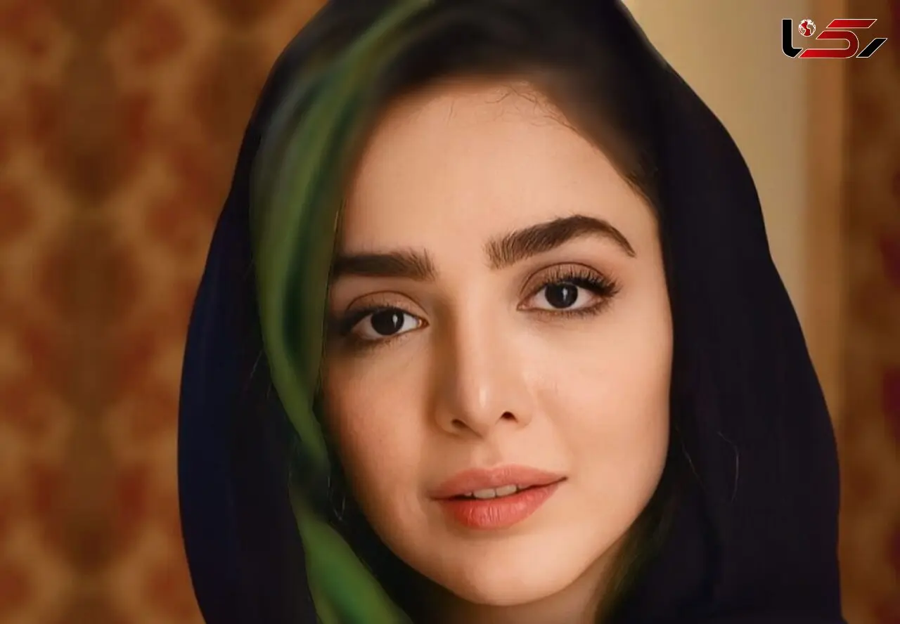 عکس / استایل شیک و منحصر بفرد المیرا دهقانی با چهره‌ای زیبا / یاسمن سریال لحظه گرگ و میش این‌بار با استایلی متفاوت پشت فرمان