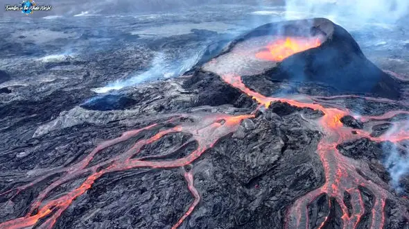 نماهنگ بی کلام آرامش بخش با تصاویر کوه آتشفشان + فیلم 
