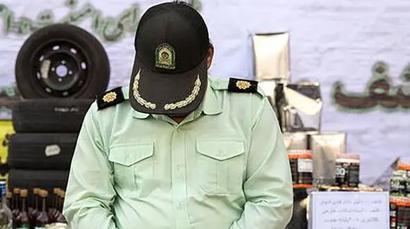 سارق مسلح در لباس پلیس وارد خانه مردم حمیدیه می شد / پلیس وارد عمل شد