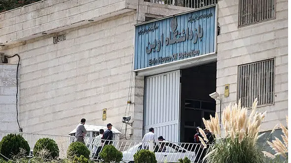 یک سالن برای اسکان خانواده بازداشتی‌ها زیر پل اوین احداث می‌شود