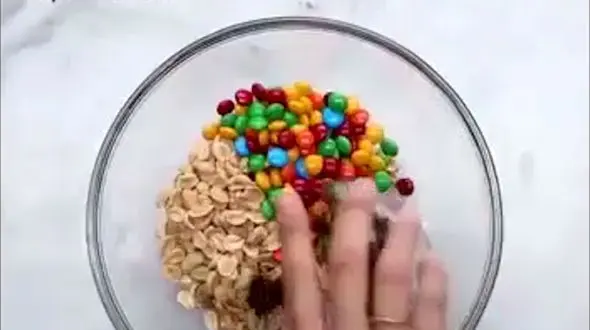 طرحی نو در شکل و ترکیب آجیل‌های شب یلدا + فیلم