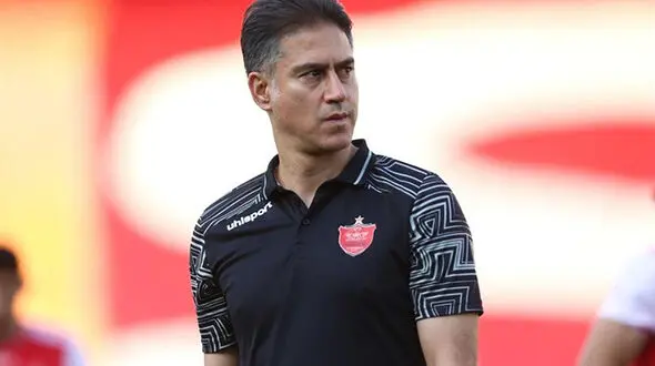 مطهری در پرسپولیس ماندنی شد