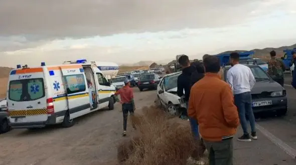 16 زخمی در تصادف زنجیره ای آزادراه پیامبر اعظم در آذربایجان شرقی