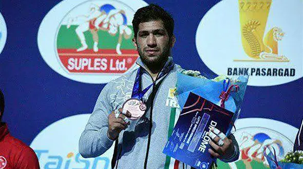 کشتی گیر جوان البرزی کرونایی شد + عکس