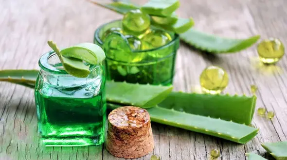 زیبایی و درخشندگی پوست با ماسک آلوئه ورا