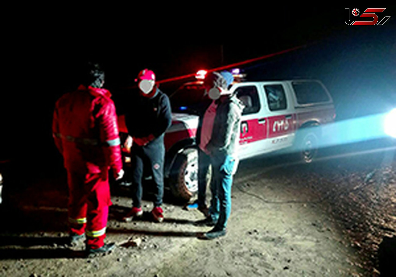 نجات ۳جوان گمشده در کوهستان ازسوی آتش نشانان کاشانی