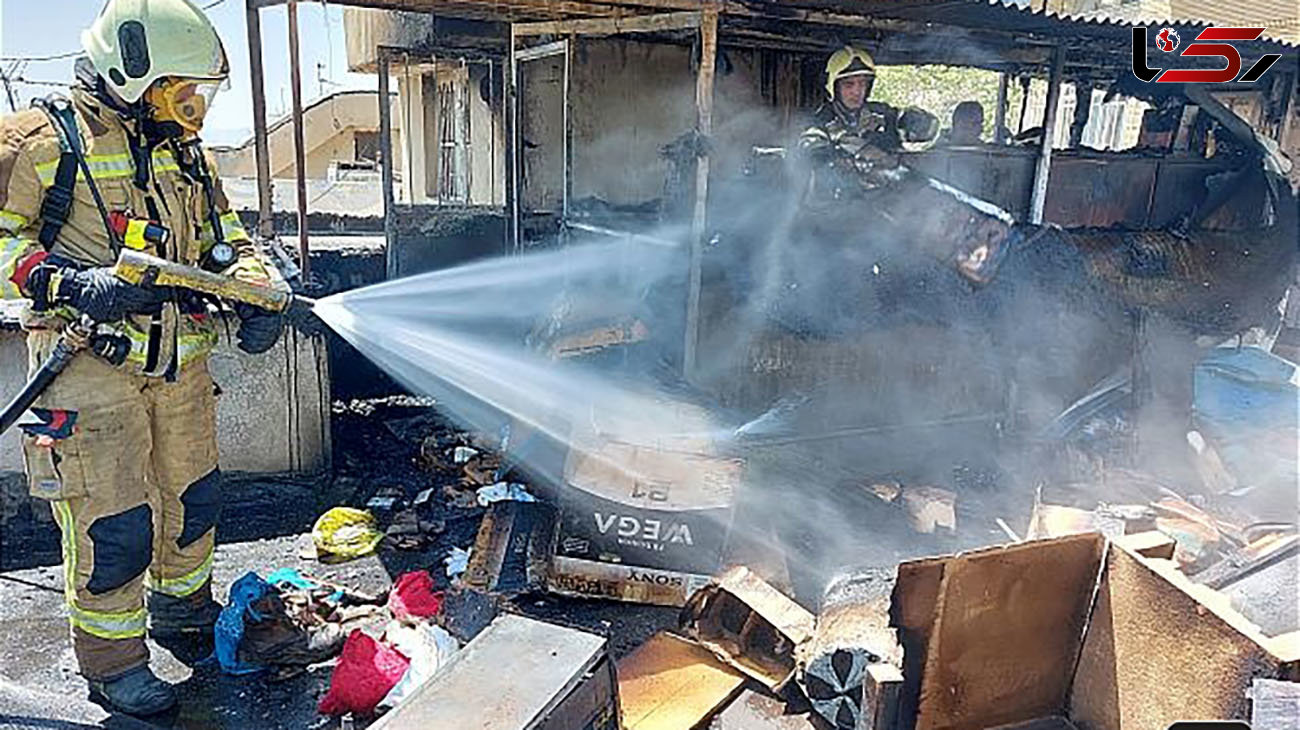 آتش سوزی در پشت بام خانه خانواده تهرانی + عکس ها