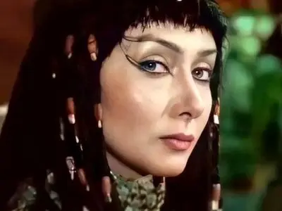 لباس و چهره زیبای بازیگران ایرانی در  قصر فرعون و دنیای مارها  / از چهره مصری لیندا کیانی تا بهنوش بختیاری از زیبایی محیا دهقانی تا الهام حمیدی و  لیلا بلوکات ...