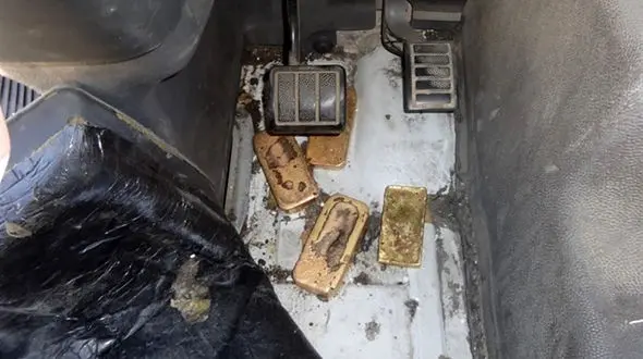 راز یک تریلی پر از شمش های طلا  در کردستان فاش شد + عکس