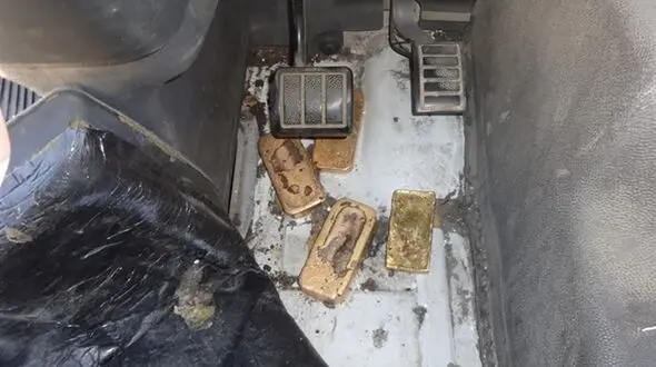 راز یک تریلی پر از شمش های طلا  در کردستان فاش شد + عکس