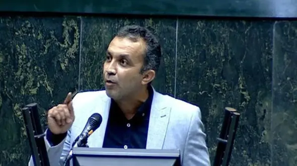 گرانی ها بیداد می کند / کار وزیر و تیم اقتصادی چیست؟